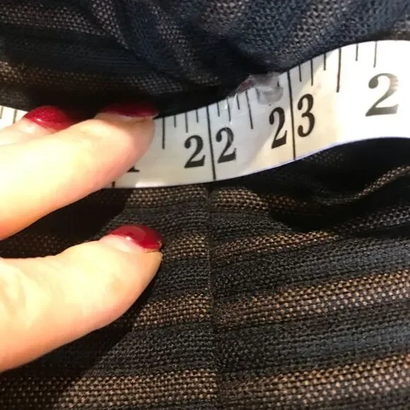 Vintage Forstmann Fur Coat Size Medium - Picture 8 of 11